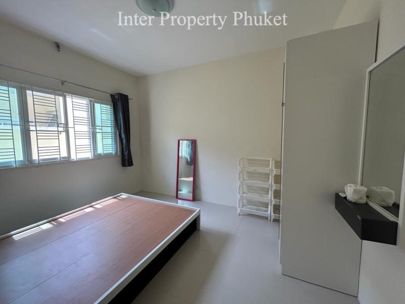 3 Bedroom Renovated House for rent