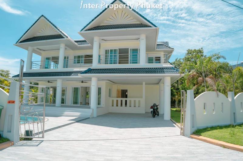 3 Bedrooms private pool villa for sale