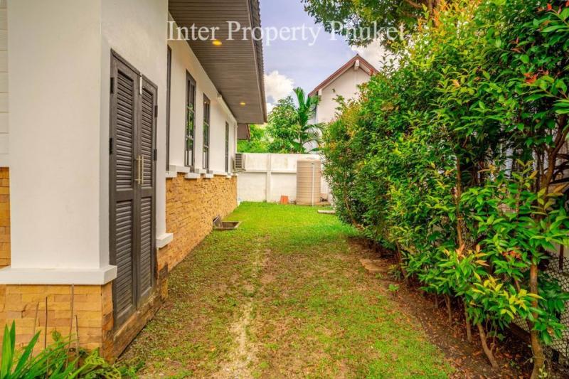 RKML414 3 Bedrooms House for rent