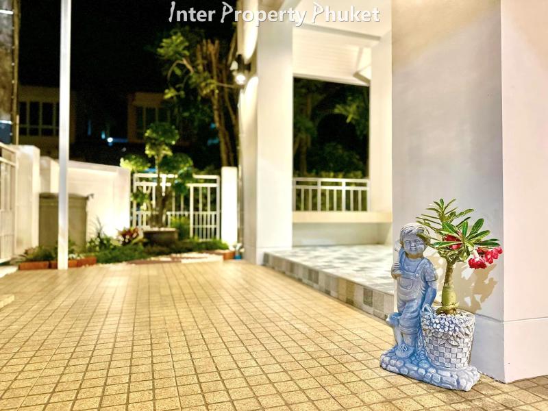 3 bedrooms New decorations and appliances House with garden view for Rent