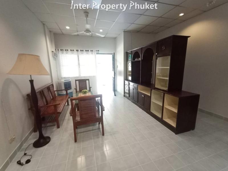 RC322 2 Bedrooms house for rent