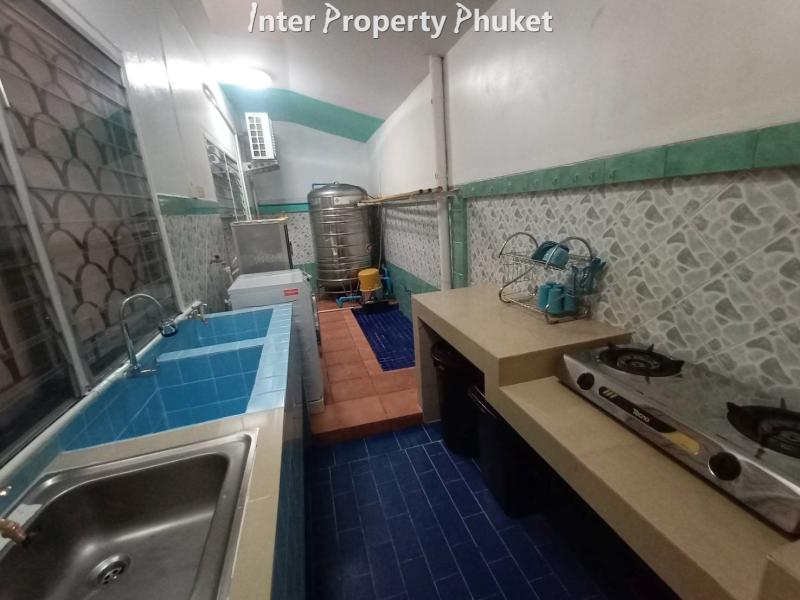 RC322 2 Bedrooms house for rent