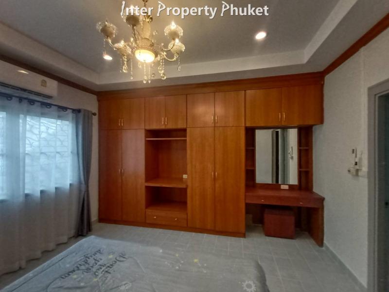 RC322 2 Bedrooms house for rent