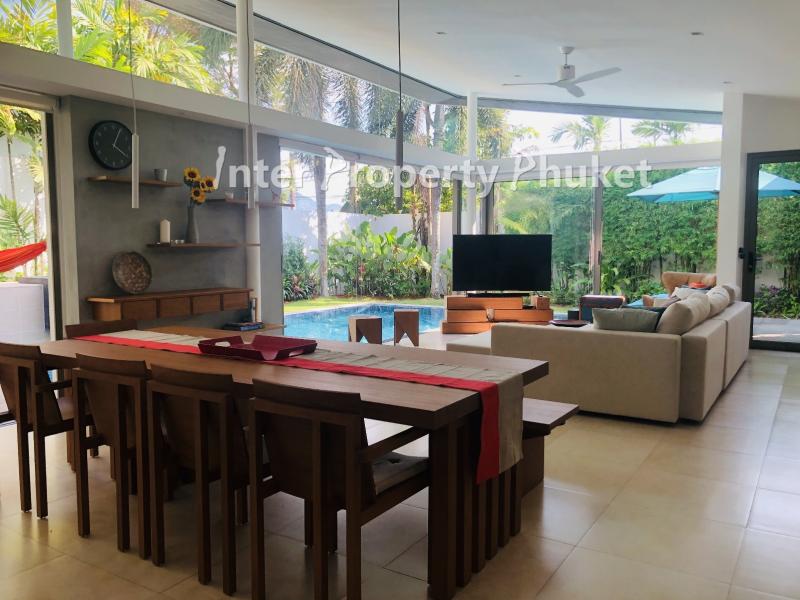 3 bedrooms Pool Villa for sale