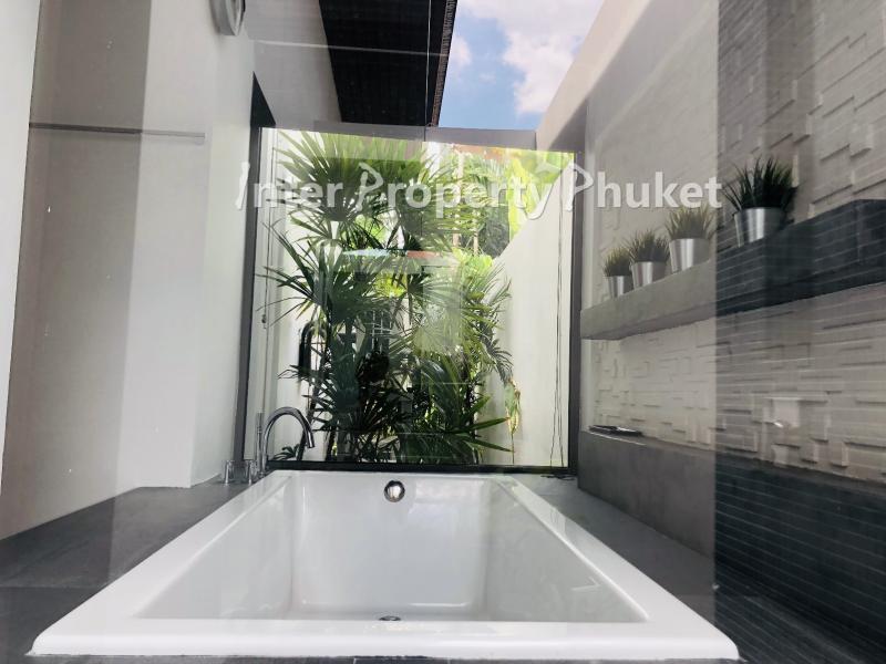 3 bedrooms Pool Villa for sale