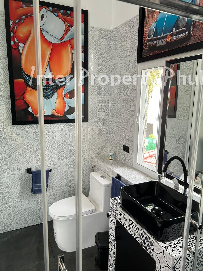 2 Bedrooms Italian Interior Inspired House for SALE