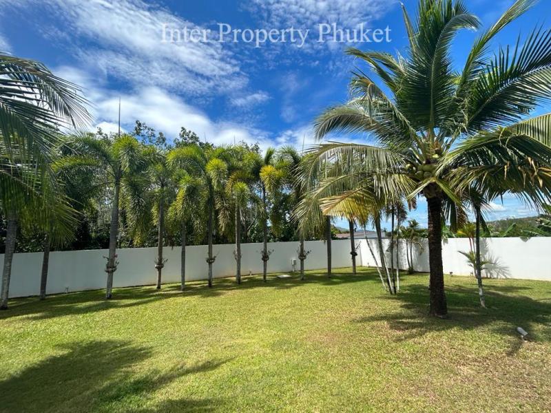 4 Bedrooms villa for short term rental only PEAK Season 