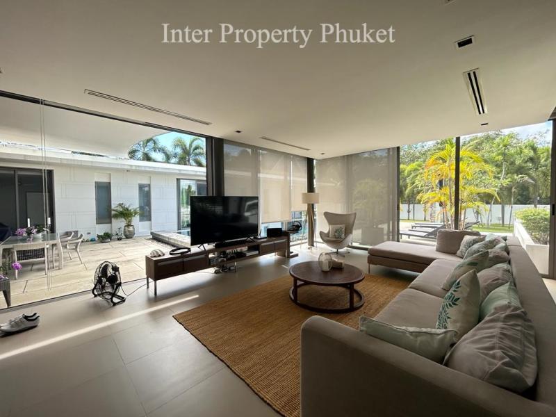 4 Bedrooms villa for short term rental only PEAK Season 