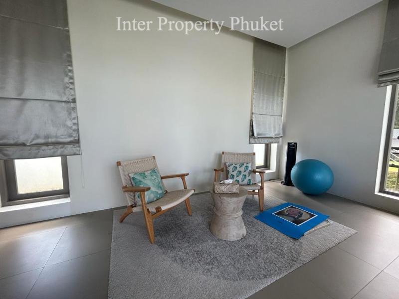 4 Bedrooms villa for short term rental only PEAK Season 