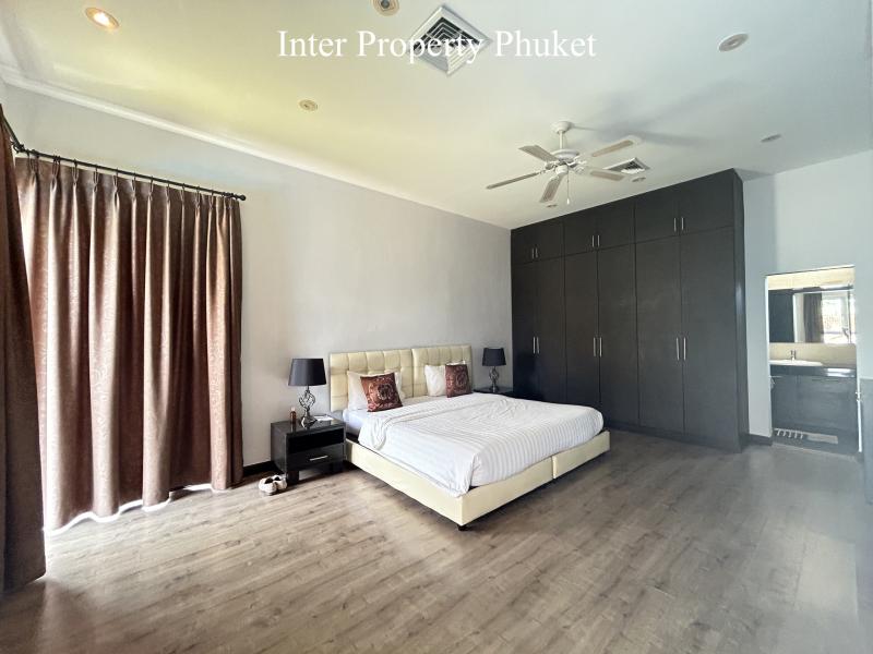 3 bedrooms 4 bathrooms Villa in Koh Kaew for SALE