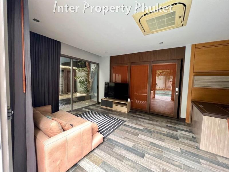 4 bedrooms available for Short term and Long term