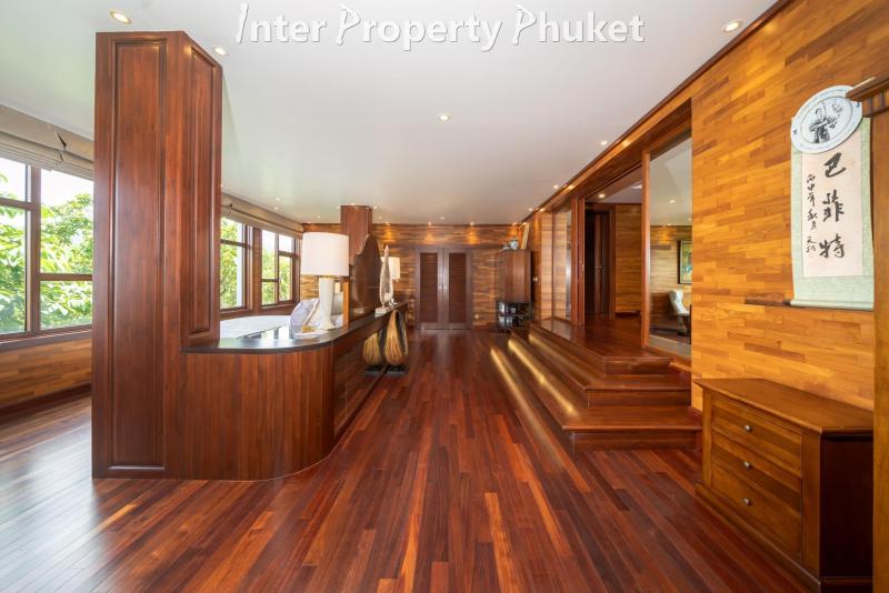 5 bedrooms Seaview stunning villa available for rent