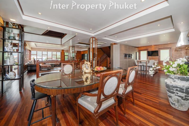 5 bedrooms Seaview stunning villa available for rent