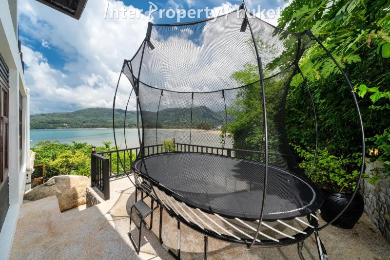 5 bedrooms Seaview stunning villa available for rent