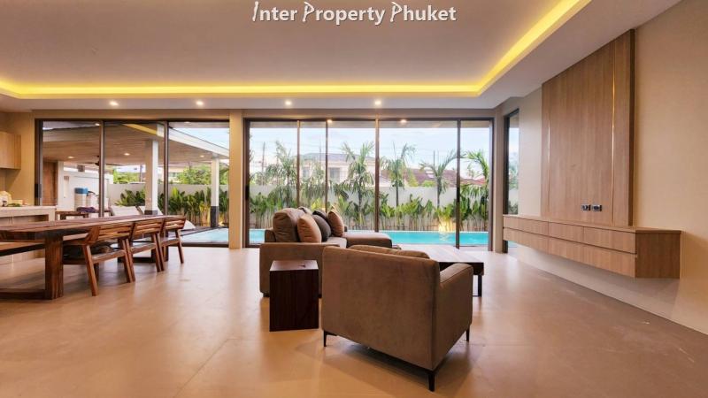 SC164 4 Bedrooms Pool villa for sale