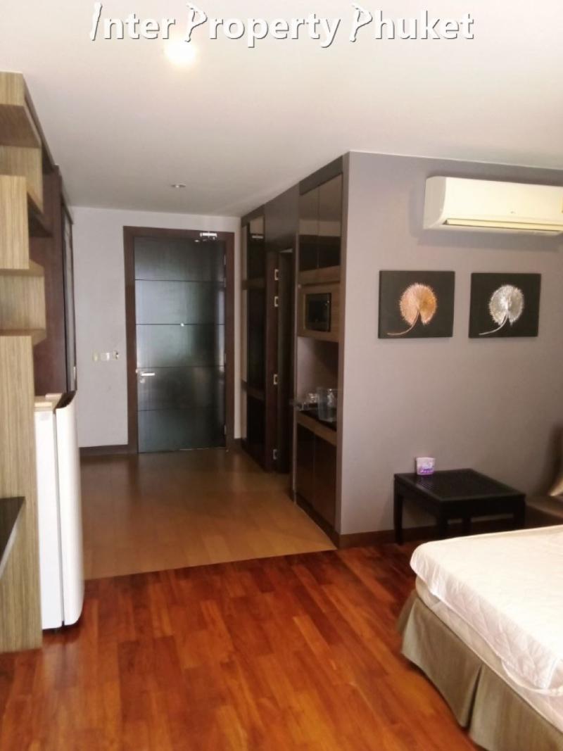 Studio condo for sale