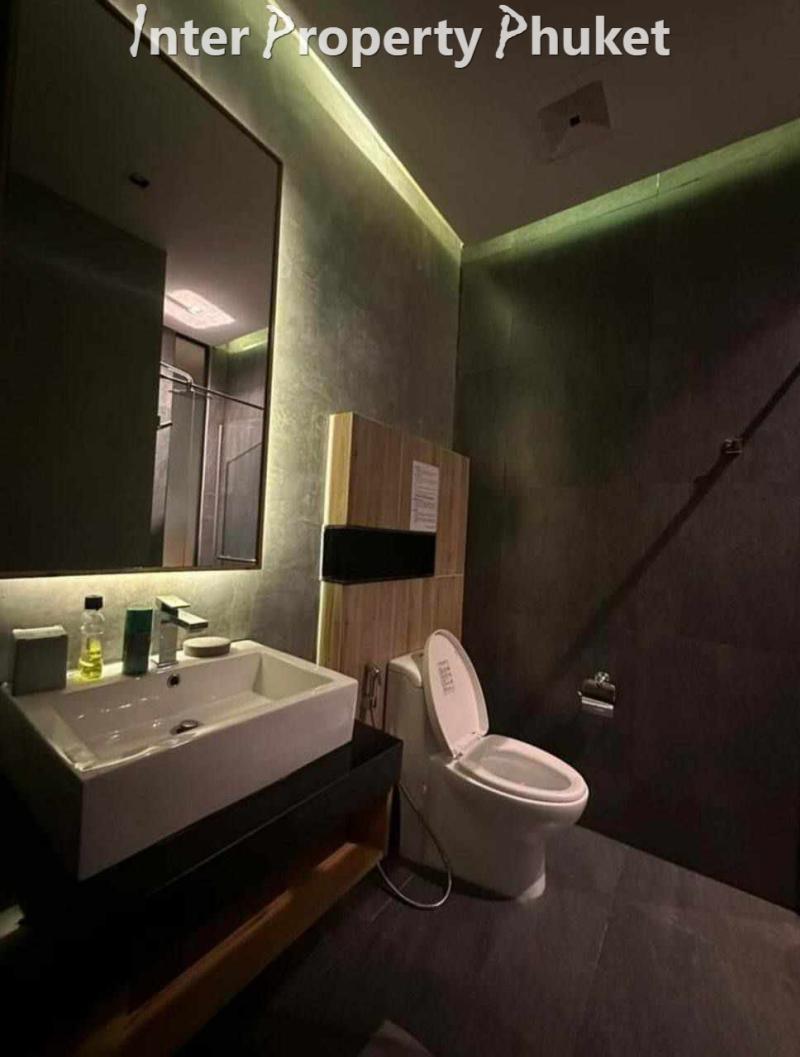 SR167 1 Bedroom condo for sale