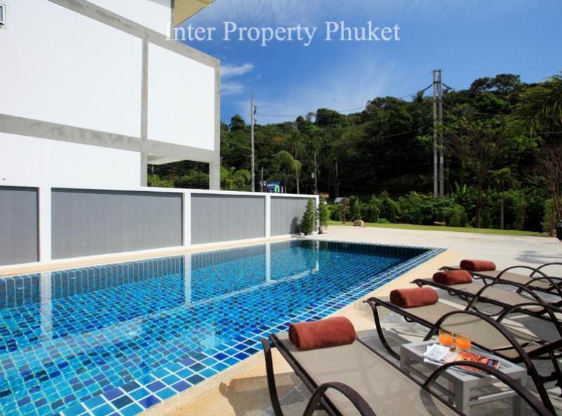 3 Bedrooms Villa for rent + Hill View