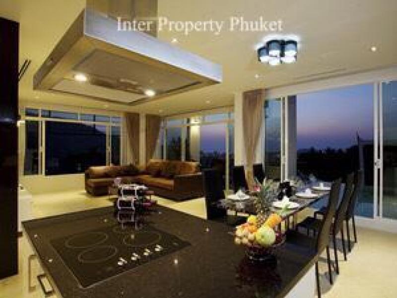 4 Bedrooms Villas for rent + SEA VIEW