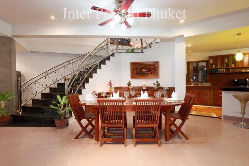 4 Bedrooms Villas for rent in Kata-Karon