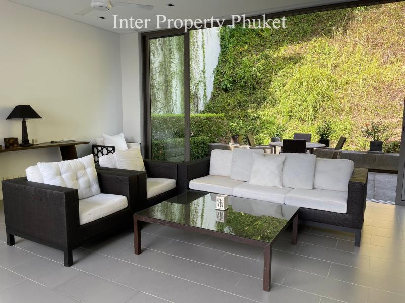 Embrace luxury living in this breathtaking sea view villa for rent