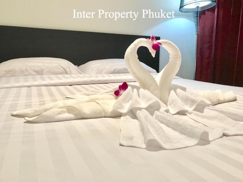 RLGN387 5 Bedrooms villa for rent
