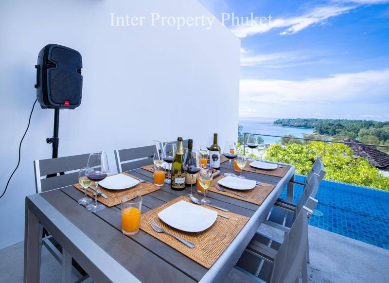 3 Bedrooms Townhouse + Seaview For RENT