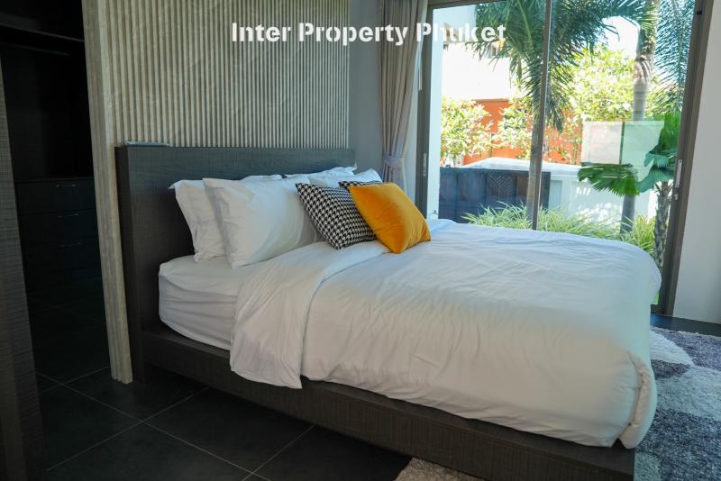 6 bedrooms sea view villa for rent