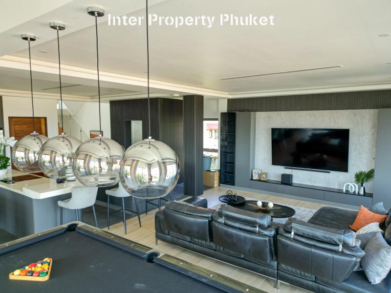 6 bedrooms sea view villa for rent