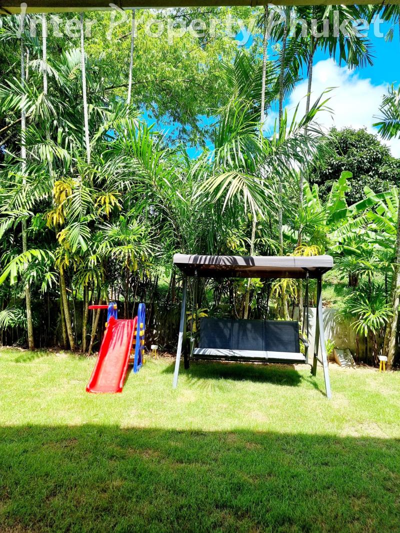 3 bedrooms Minimal style pool villa for rent 